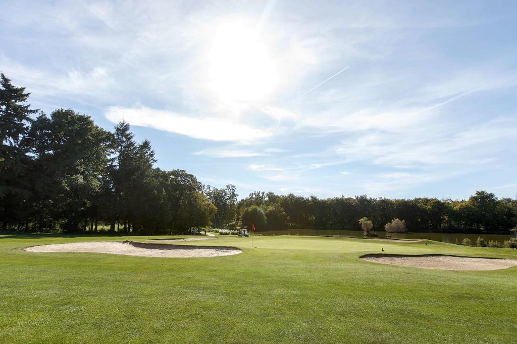 Les Ormes Domaine Et Resort Epiniac Exterior photo